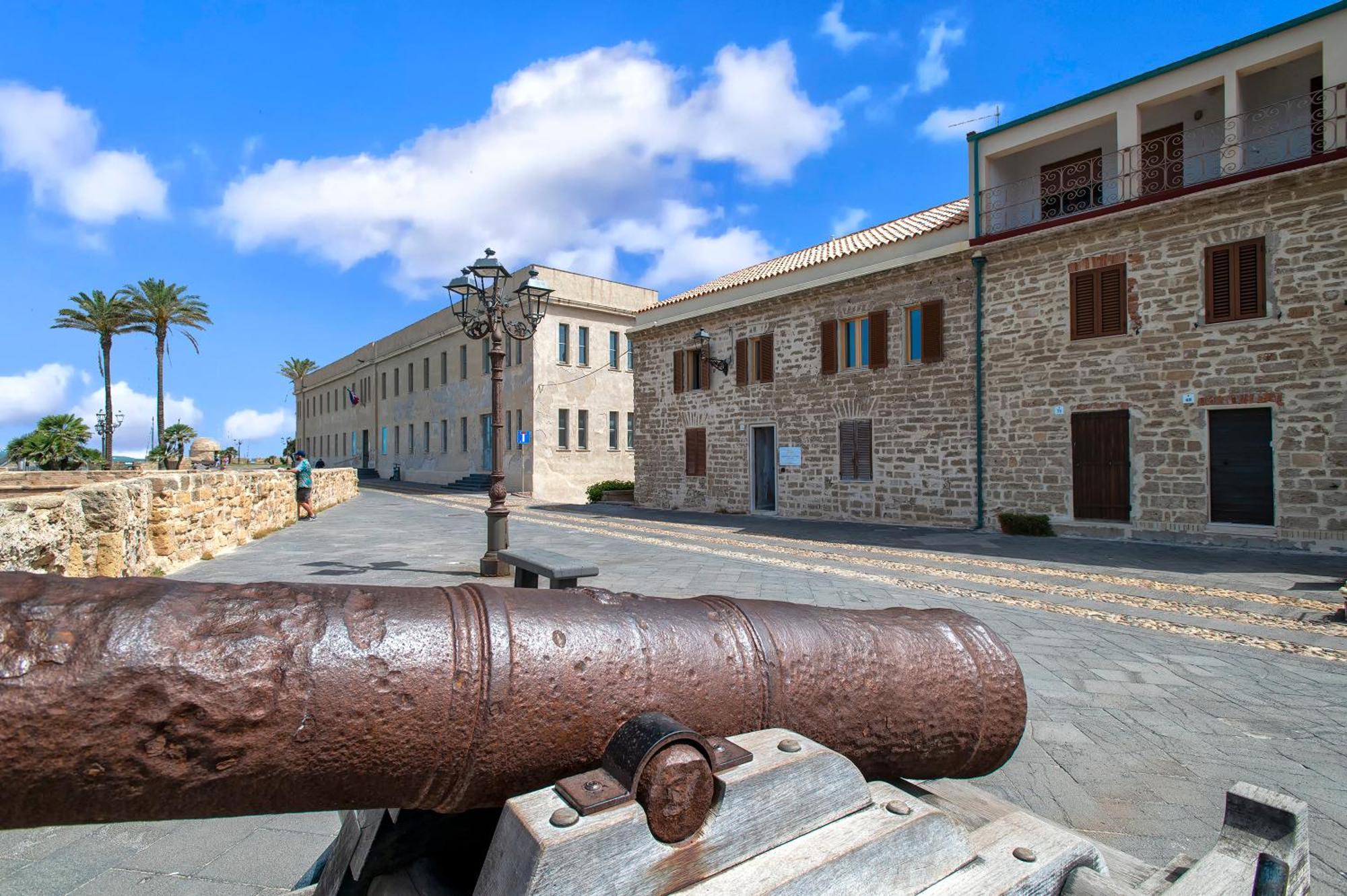 Panoramic Bastioni Sea View Daire Alghero Dış mekan fotoğraf